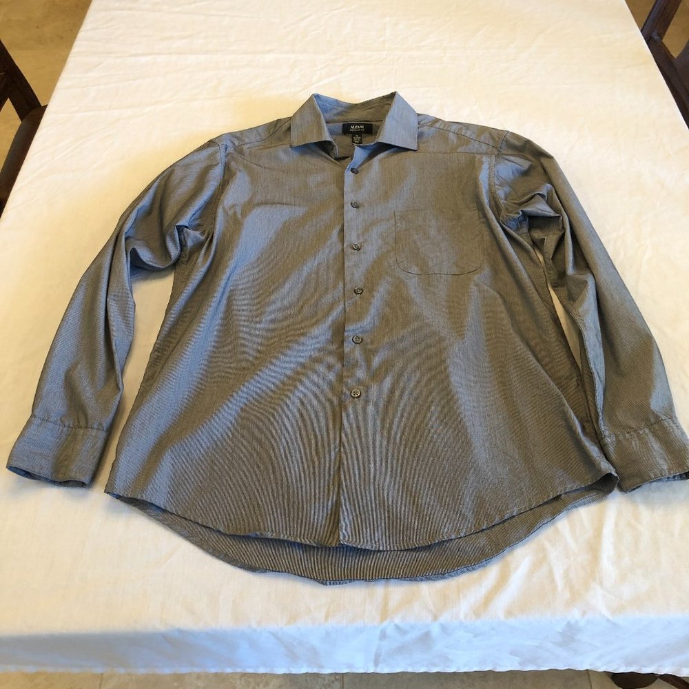 Alfani Performance Men’s Grey Dress Shirt Size Medium